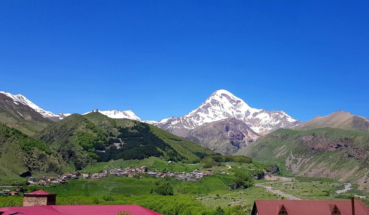 Отель North Kazbegi Степанцминда-30