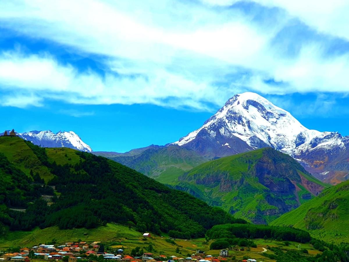 Отель North Kazbegi Степанцминда-7