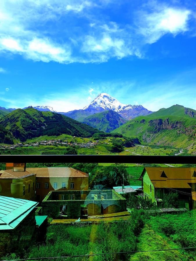 Отель North Kazbegi Степанцминда-8