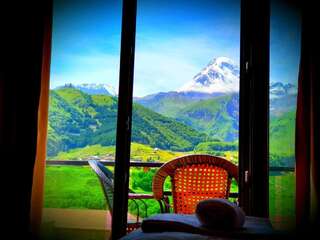 Отель North Kazbegi Степанцминда-0